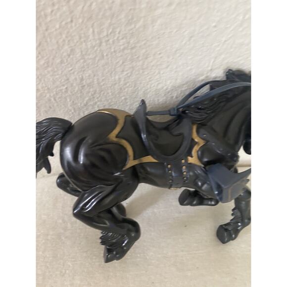 Legends of Batman - Dark Rider Battle Stallion Horse Figure w/ Reigns & Stirrups - Picture 6 of 7